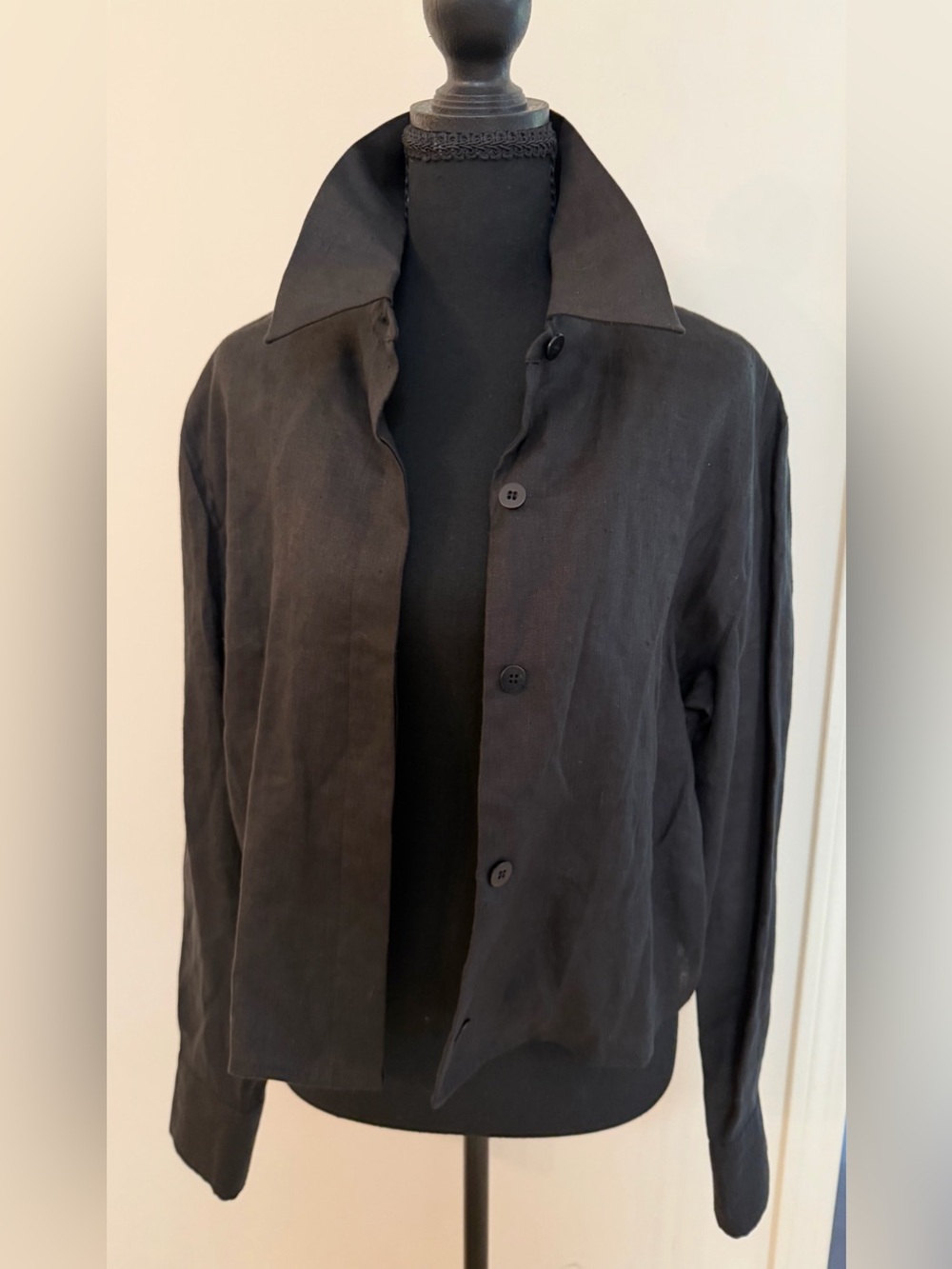 Neiman Marcus Classic Black Linen Button-Down Women's Shirt/Jacket L